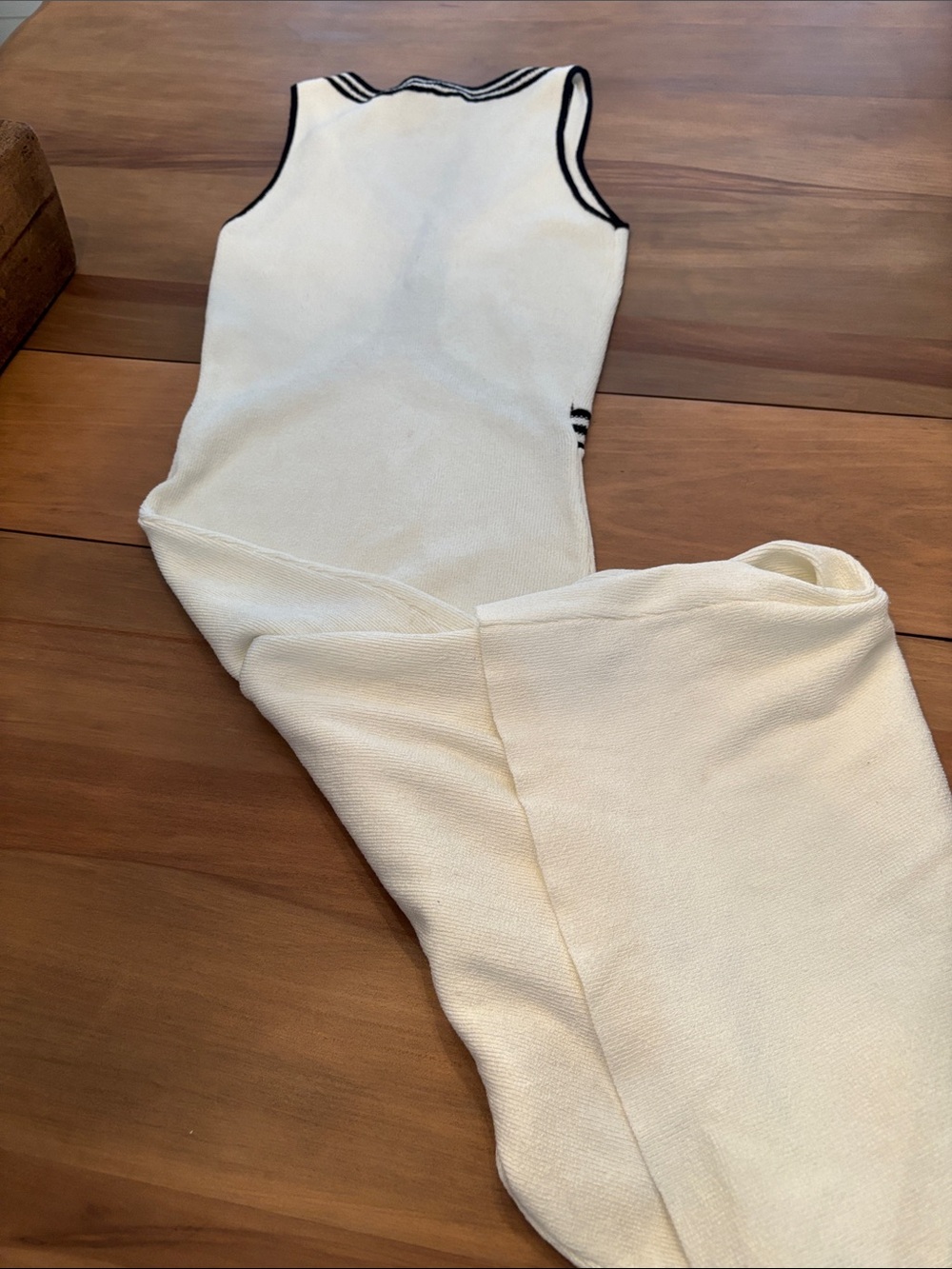 Mable Ivory Maxi Dress with Black Trim Detailing - Picture 4 of 4